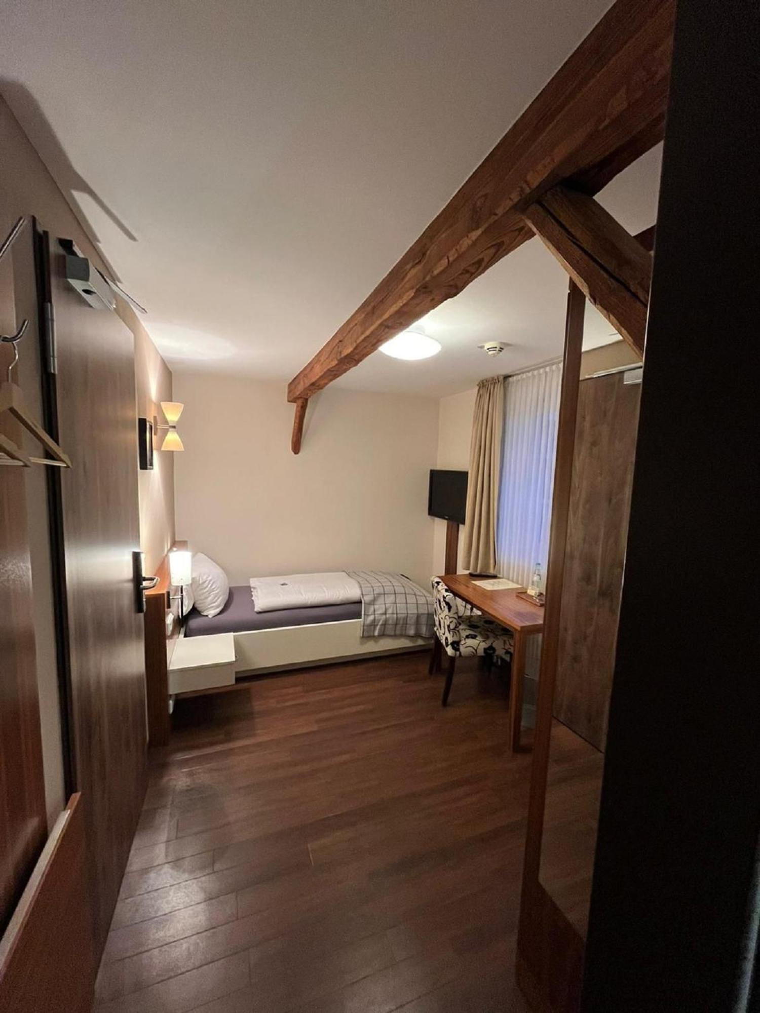 Hotel Gasthaus Lindenhof à Much Extérieur photo