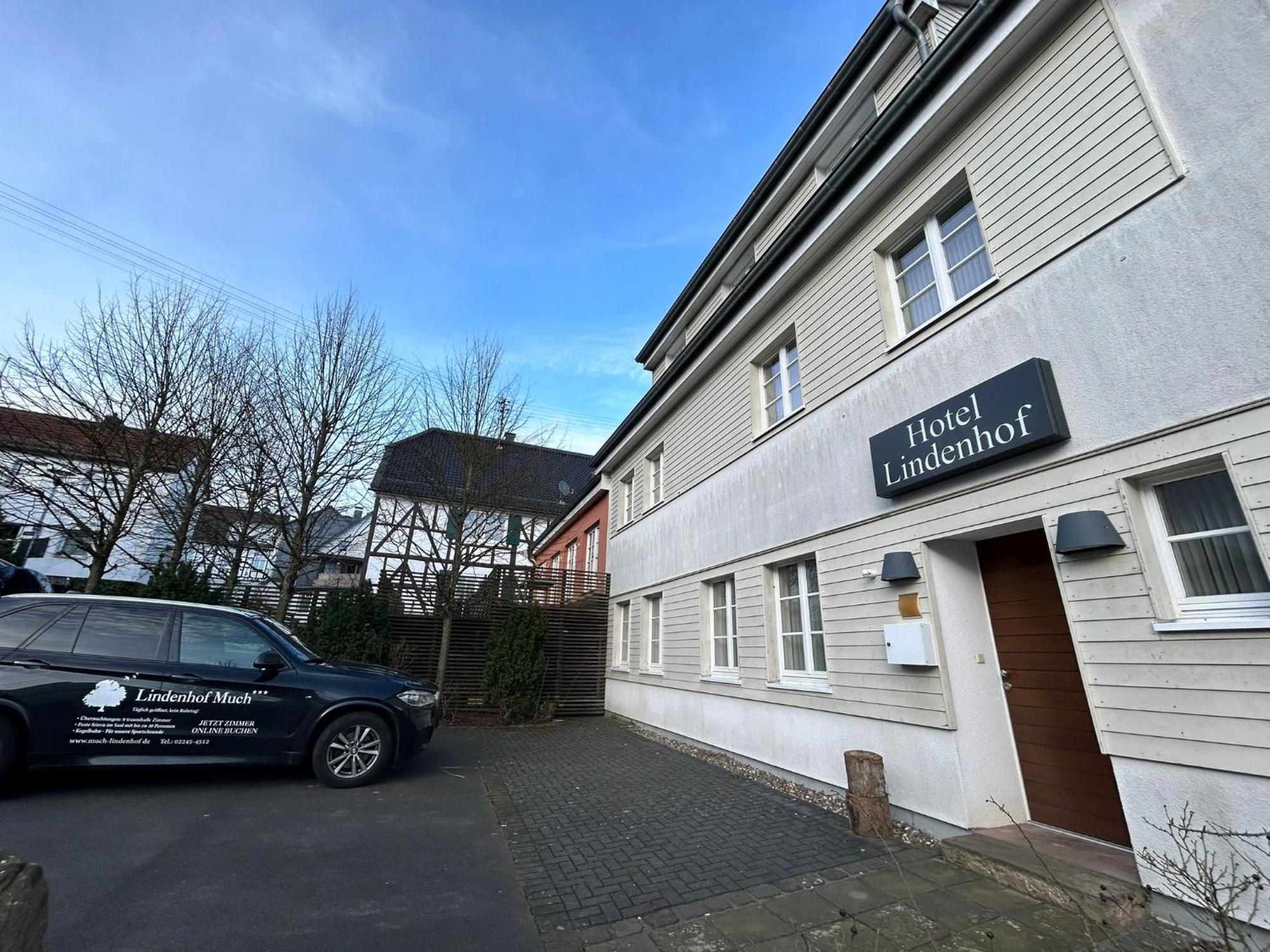 Hotel Gasthaus Lindenhof à Much Extérieur photo